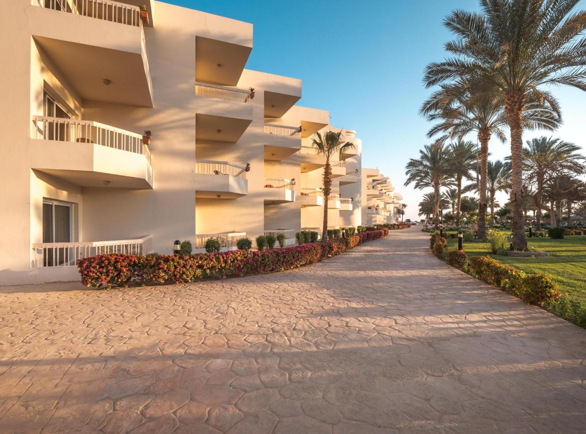 Hurghada Long Beach Resort Eksteriør billede Hilton Sharm El Sheikh